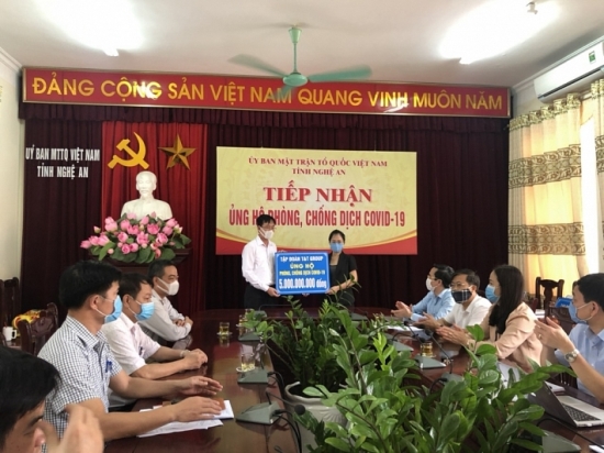 Tập đoàn của bầu Hiển ủng hộ thêm 5 tỷ đồng hỗ trợ chống dịch Covid-19 của tỉnh Nghệ An
